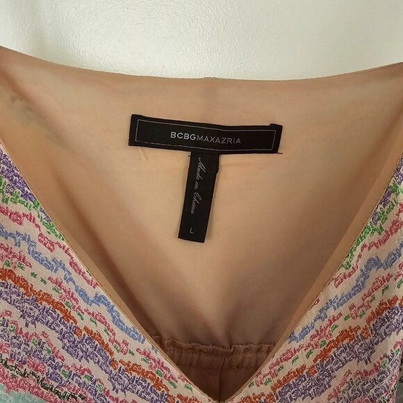 BCBGMAXAZRIA Soft Pink Dress in size L - 100% SILK - Picture 7 of 8